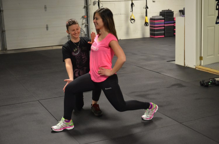 Spotting Stationary Lunge